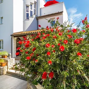 Borghese Apartman Pula